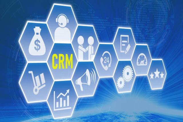 How to Leverage CRM to Deliver Tailored E-commerce