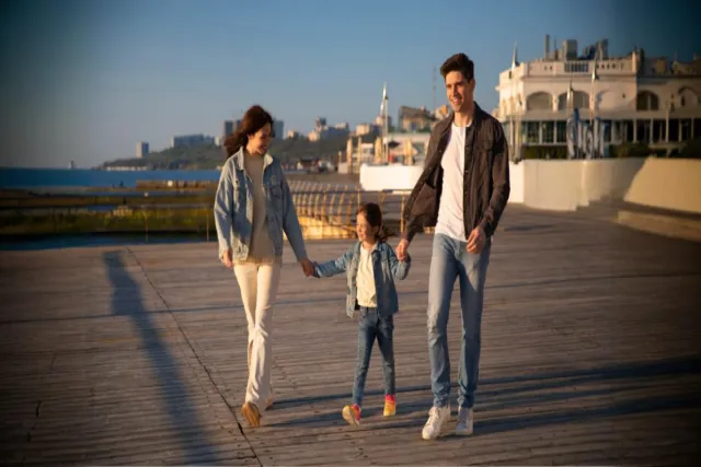 Family Transitions and Patterns That Shape Everyday Life