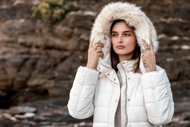 What Makes Down Jackets Effective for Cold-Weather Protection