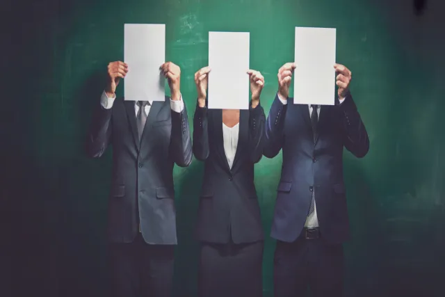 The Cascading Consensus and How Visual Saturation Dictates Voter Behavior