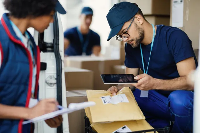 What Private Carriers Can Learn from USPS About Scaling Delivery Operations