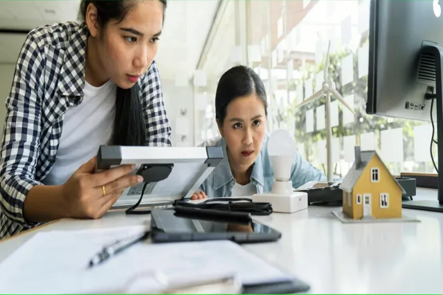 Why are Traditional Mortgage Models Struggling with Short-Term Rentals (STRs)