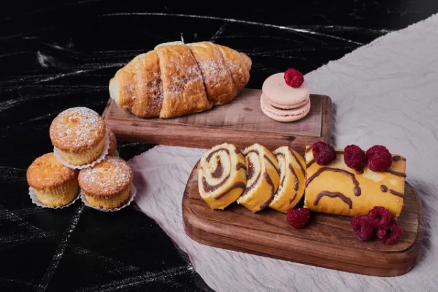 How Urban Lifestyle Trends are Increasing Demand for Ready-to-Eat Artisan Bakery Products