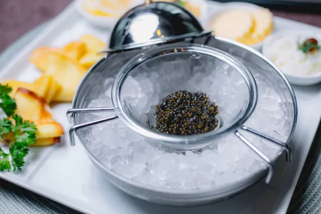 Why Restaurants and Hospitality Sectors are Key Drivers of Caviar Demand