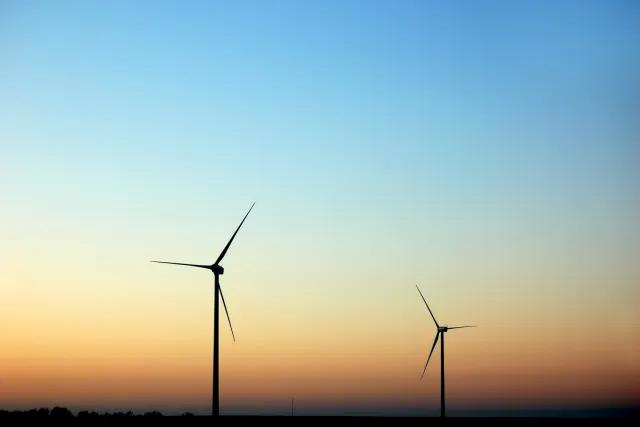 What Factors are Supporting the Expansion of Wind Energy in Emerging Economies