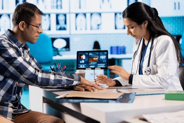 How Biosensors Enable Real-Time Health Monitoring and Diagnostics