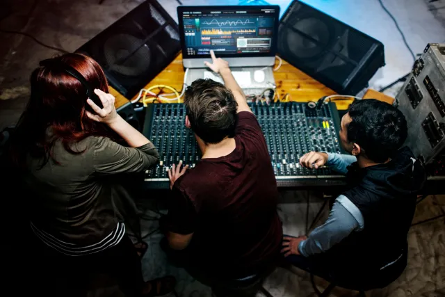 What Should Philadelphia Businesses Look for in an AV Installation Provider?