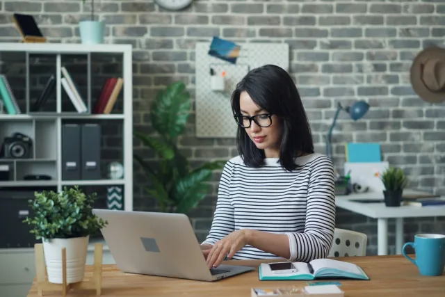 How to Use an AI Image Generator for PPC Campaigns