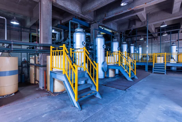 Oil Lines, Nitrogen Systems, and Air Compressor Pi