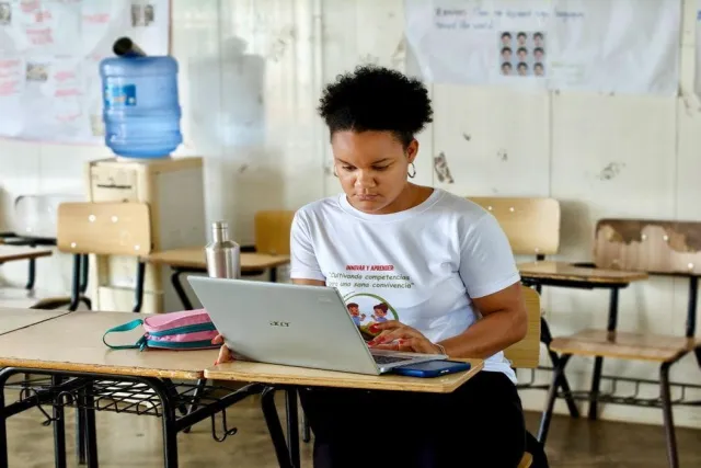 How Fast-Track Social Work Degrees Fit Busy Lives