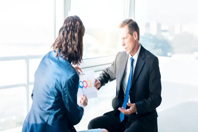What Makes Customers Stop, Notice, and Interact with a Brand? What Makes Customers Stop, Notice, and Interact with a Brand?