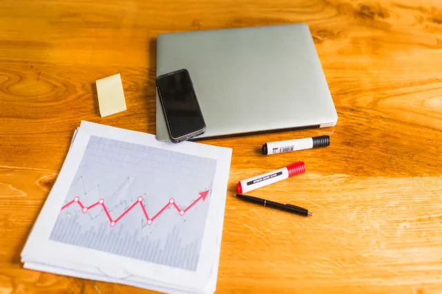How the Secondary Market for Business Notes Is Growing: Trends and Forecasts