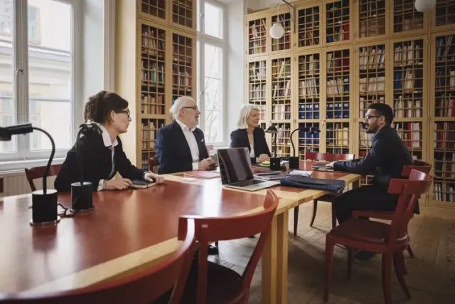 Digital Transformation in the Legal Industry: What Law Firms Need to Stay Competitive