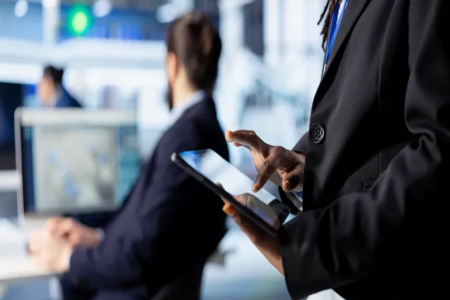 How Regulatory Technology Is Changing Compliance for Alternative Investment Platforms How Regulatory Technology Is Changing Compliance for Alternative Investment Platforms